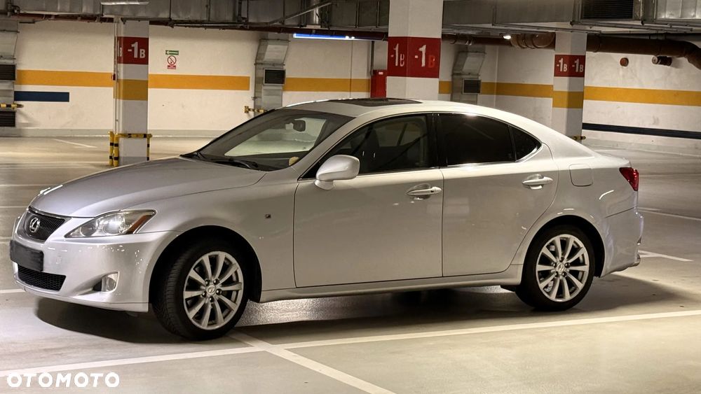 Lexus IS 250 Sport - 5