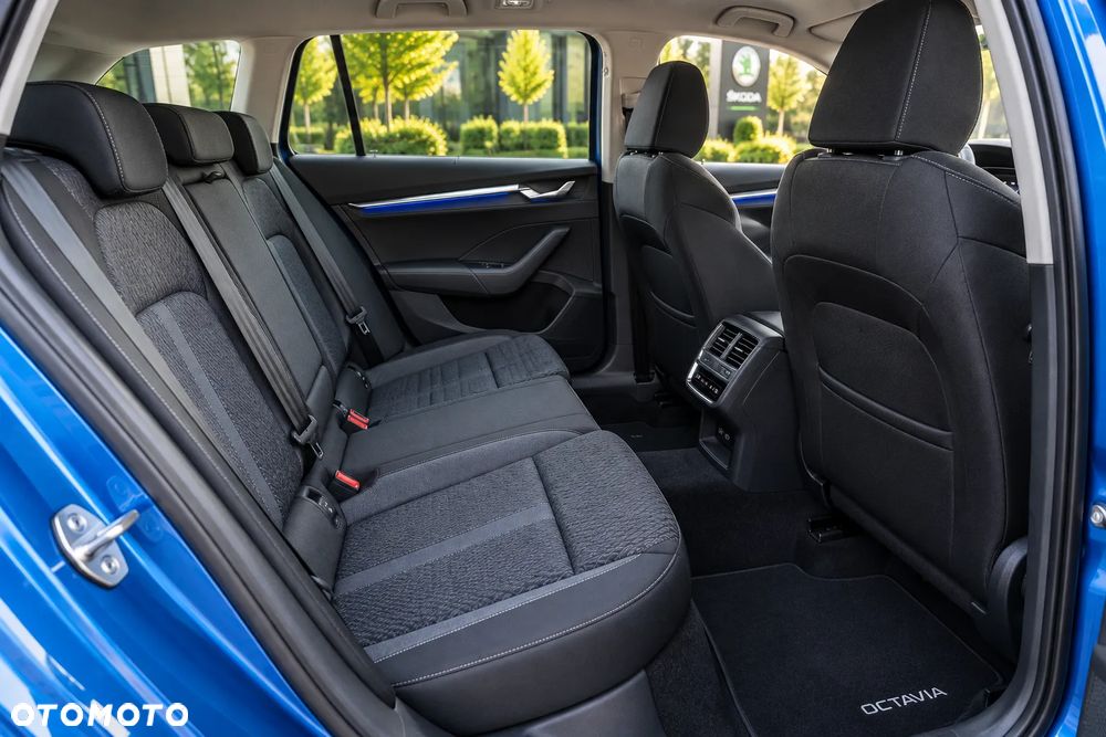 Skoda Octavia 2.0 TDI Style DSG - 9