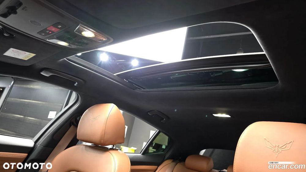 Kia Stinger 3.3 T-GDI V6 GT AWD - 18