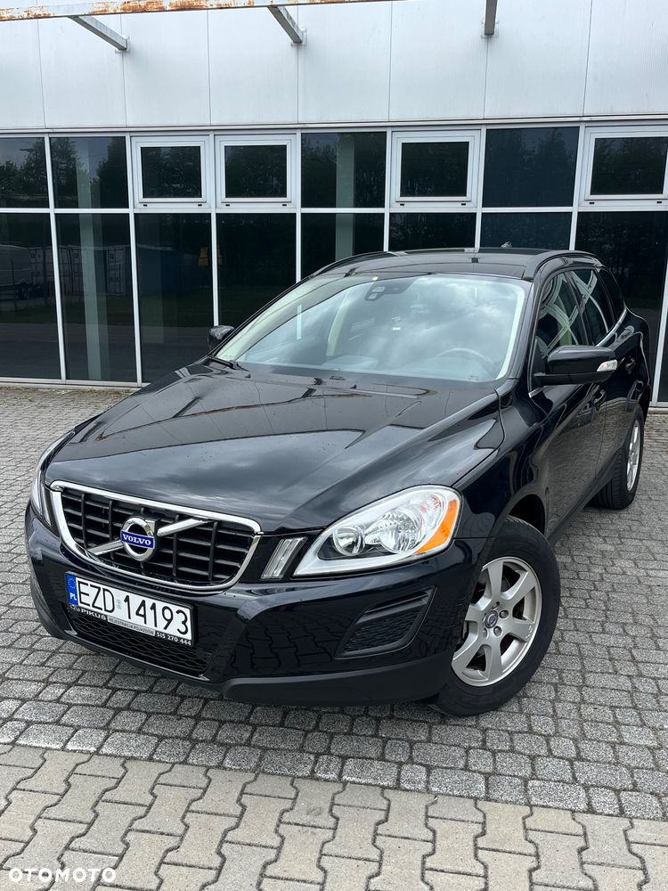Volvo XC 60 D3 Momentum - 10