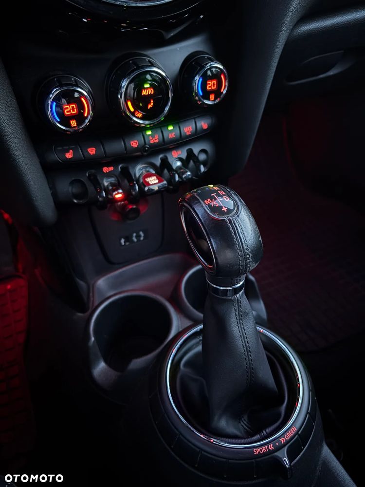 MINI Cooper S Sport-Aut - 11