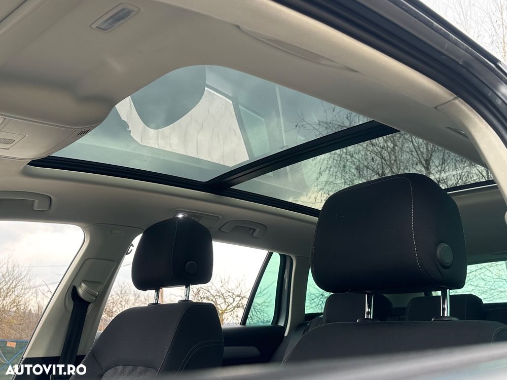 Volkswagen Passat 1.6 TDI SCR DSG Comfortline - 5