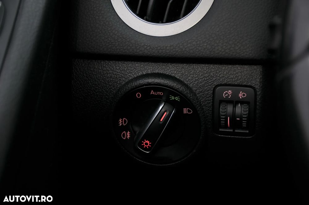 Volkswagen Tiguan 2.0 TDI SCR 4MOTION BlueMotion Technology DSG Lounge Sport & Style - 17