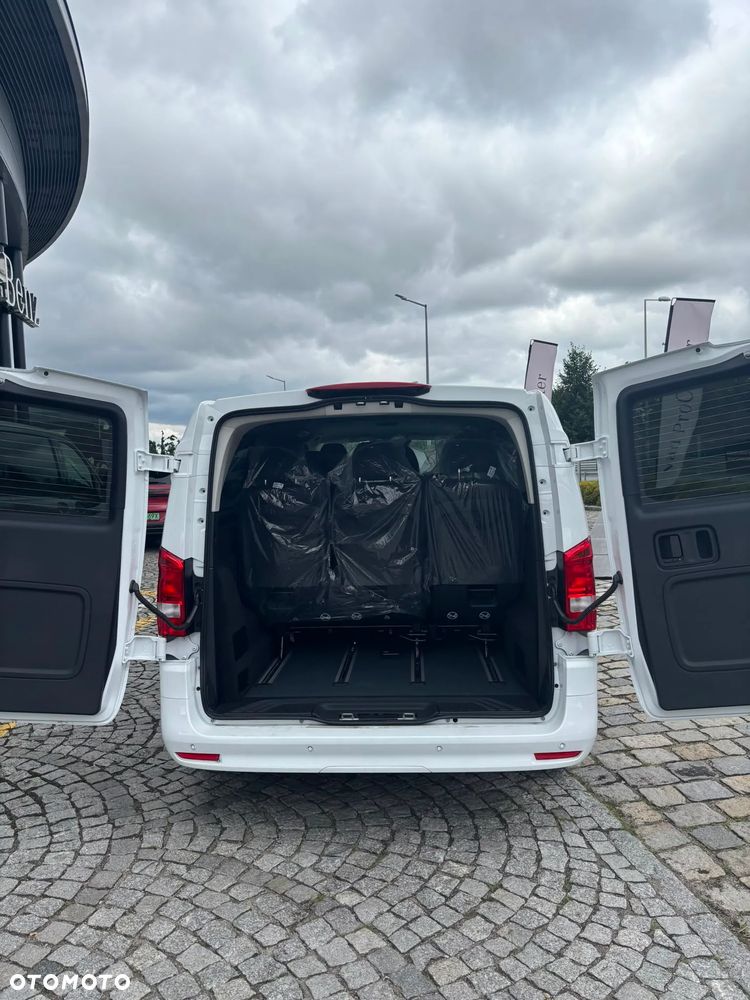 Mercedes-Benz Vito - 9