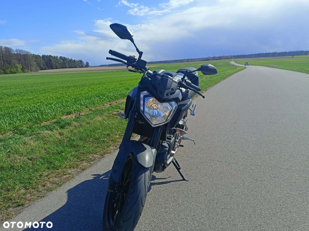 Yamaha MT - 2