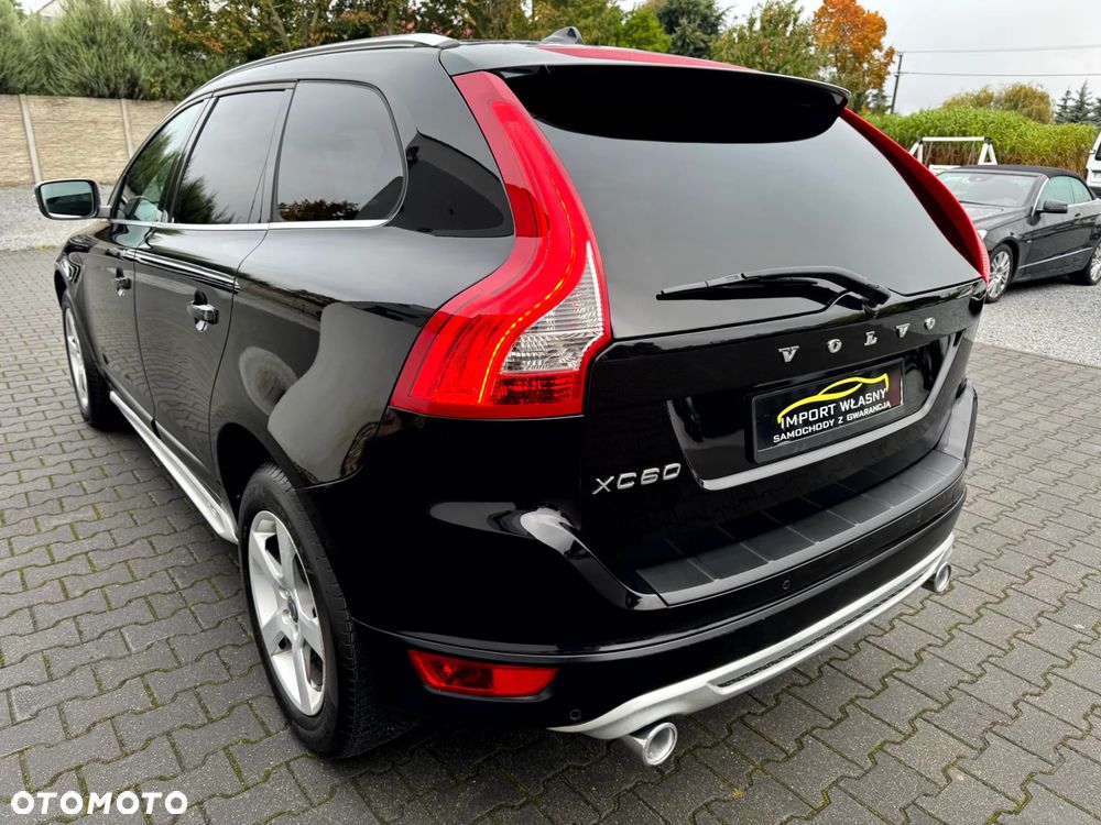 Volvo XC 60 D3 R Design - 36