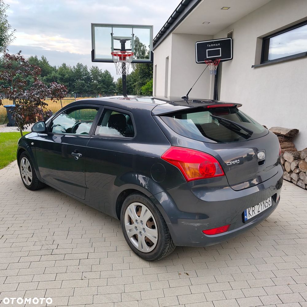 Kia ProCeed 1.4 Comfort - 3