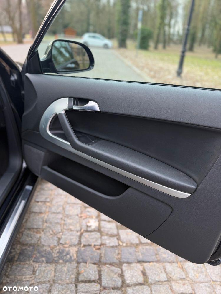Audi A3 3-drzwiowe 2.0 TDI DPF Ambition S tronic - 14