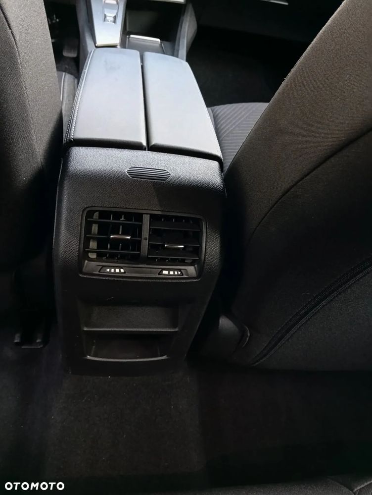 Peugeot 308 1.2 PureTech Active Pack S&S EAT8 - 16