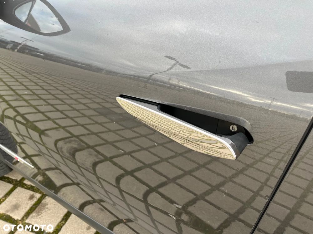 DS Automobiles DS 3 Crossback 1.2 PureTech Performance Line + - 12