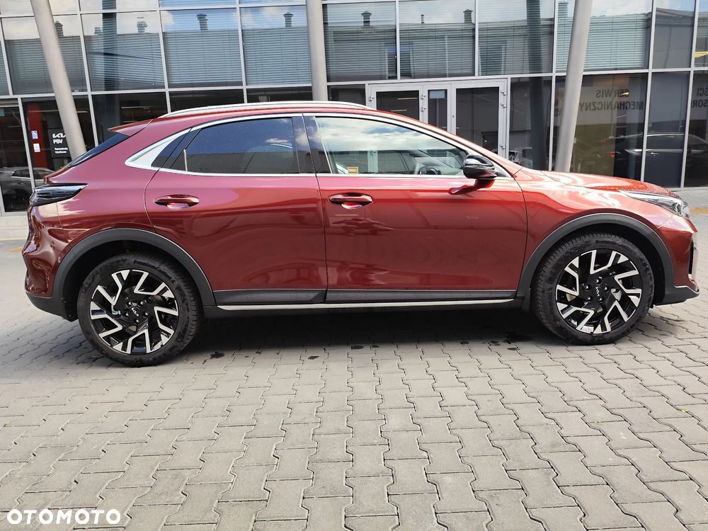 Kia XCeed 1.6 T-GDI Tribute DCT - 12