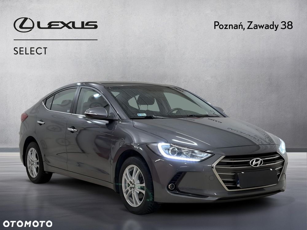 Hyundai Elantra 1.6 Comfort - 8