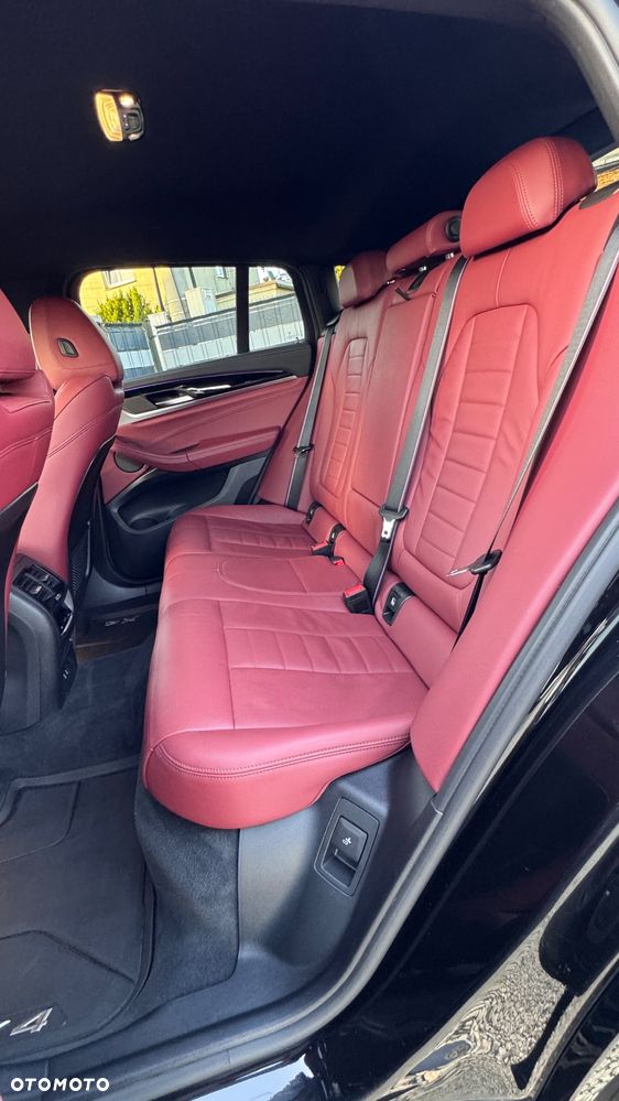 BMW X4 xM40i - 10