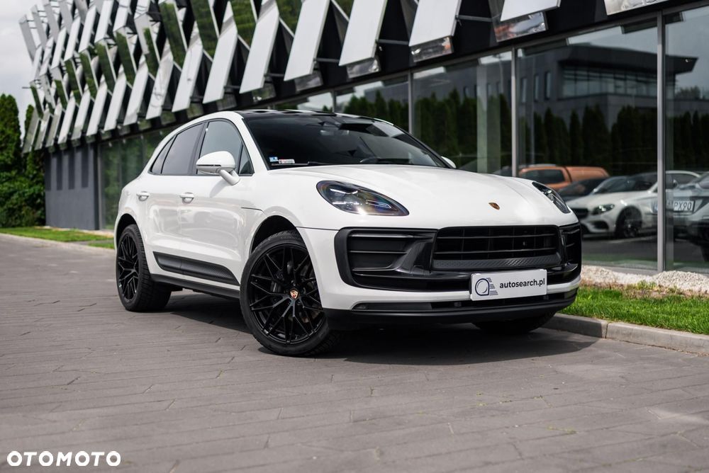 Porsche Macan Standard - 2
