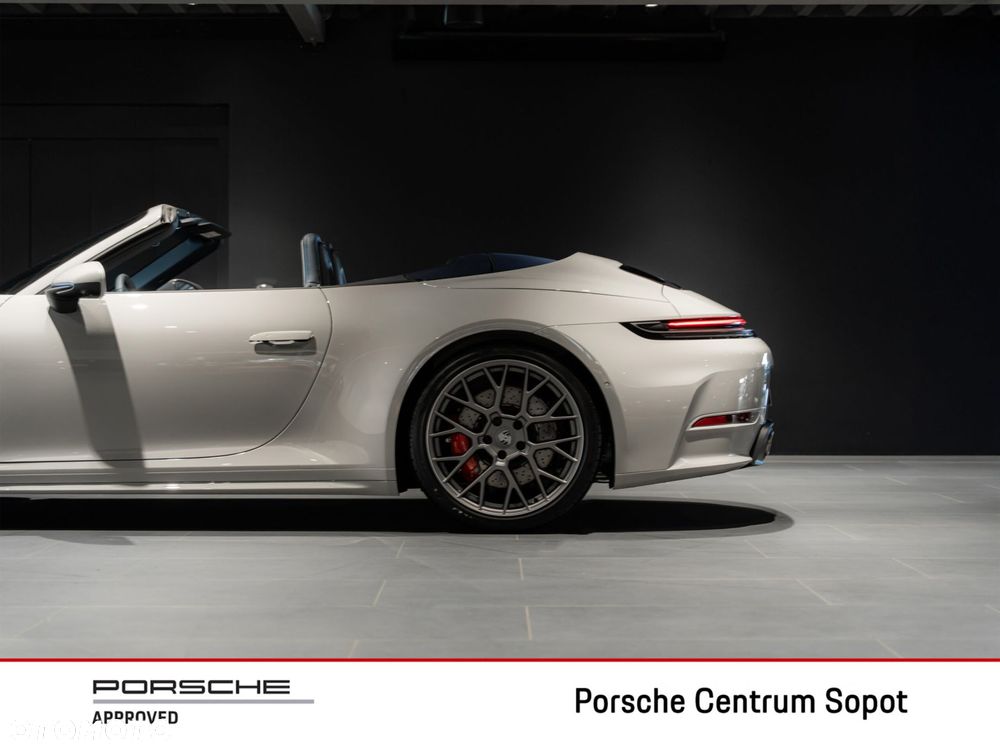 Porsche 911 Carrera S Cabrio - 10