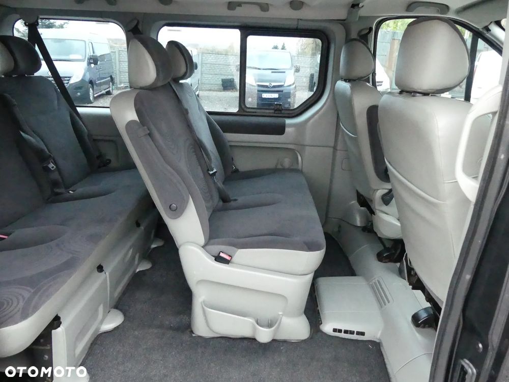 Renault Trafic L1H1 Passenger Lux - 19