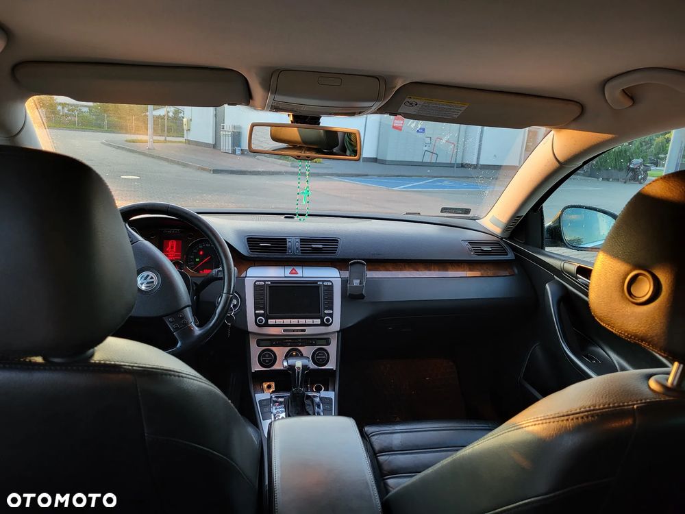 Volkswagen Passat 3.2 V6 FSI 4Motion DSG Individual - 10