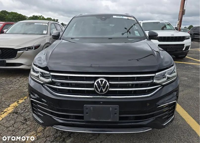Volkswagen Tiguan - 2