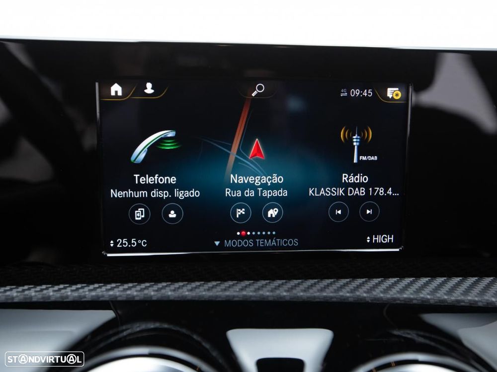 Mercedes-Benz CLA 250 e 8G-DCT - 26