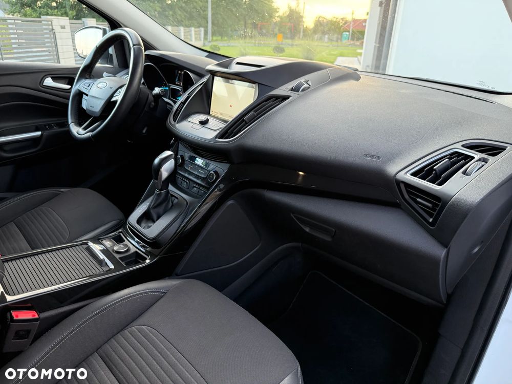 Ford Kuga 2.0 TDCi AWD Titanium - 16