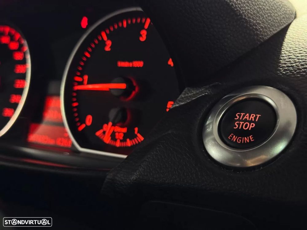 BMW 120 d — fotografia 16
