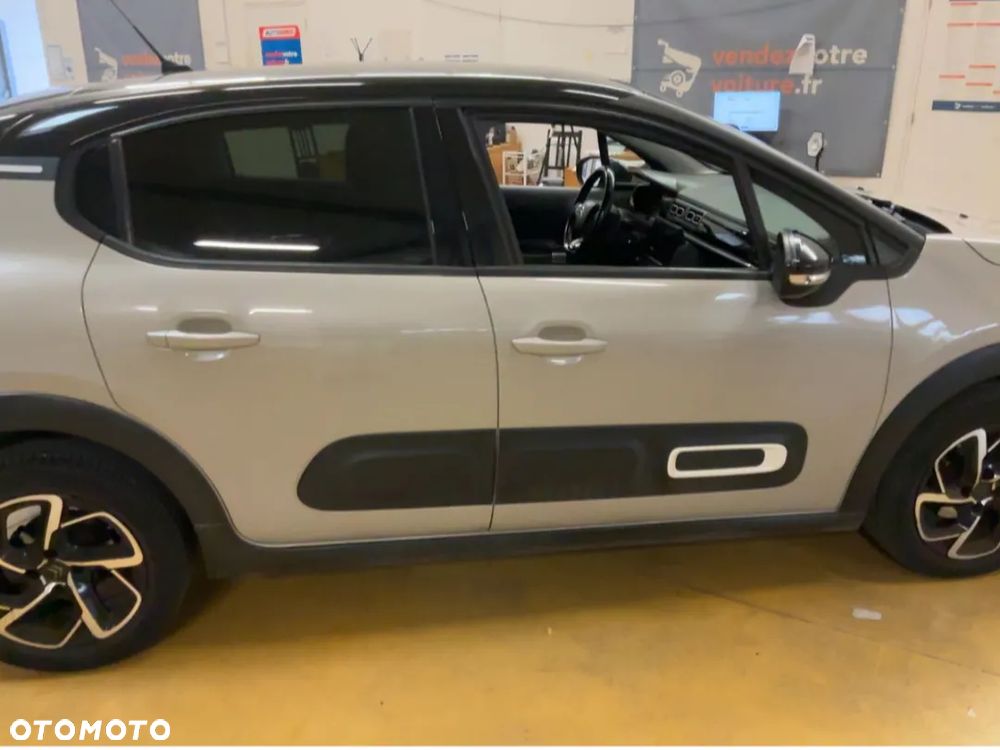 Citroën C3 1.2 PureTech Shine - 8