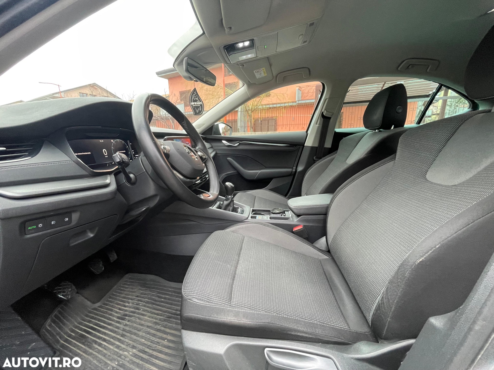 Skoda Octavia 2.0 TDI Ambition - 18