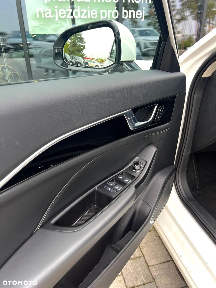 Bestune B70 2.0T Elegance - 17