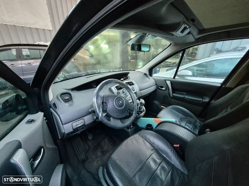 Renault Scénic 1.5 dCi SE Exclusive - 2