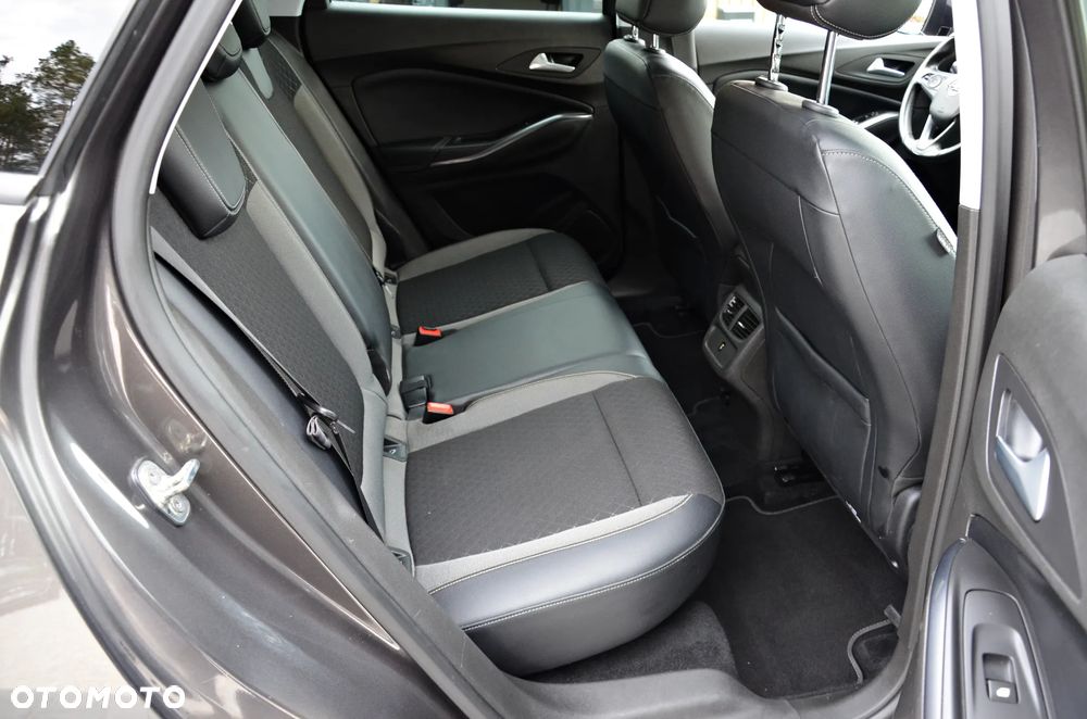 Opel Grandland X 1.2 Start/Stop Automatik Ultimate - 32