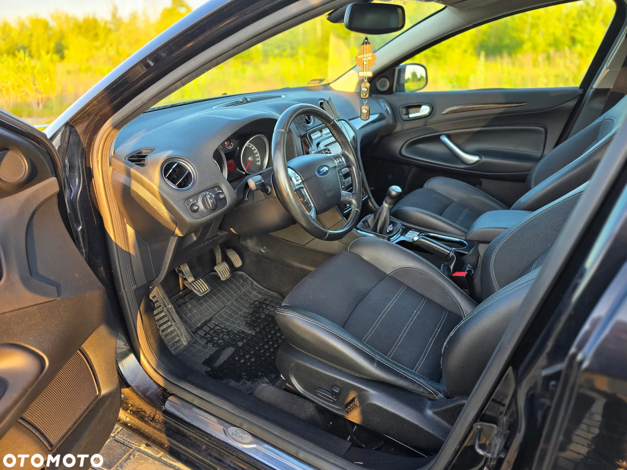 Ford Mondeo 2.0 Titanium - 10