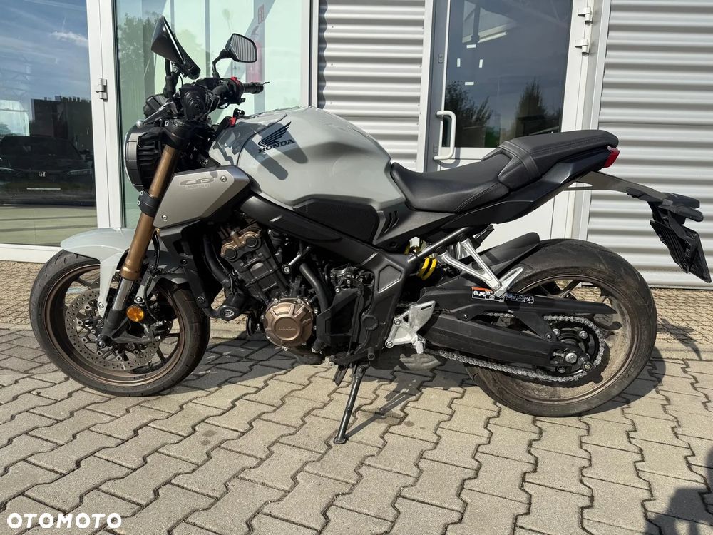 Honda CB - 4