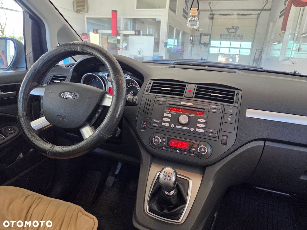 Ford C-MAX - 13