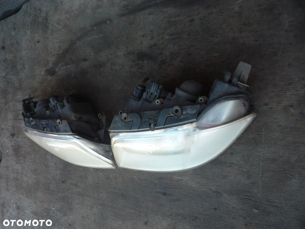 VW PASSAT B5 LIFT LAMPA PRZEDNIA  PRAWA LUB LEWA - 3