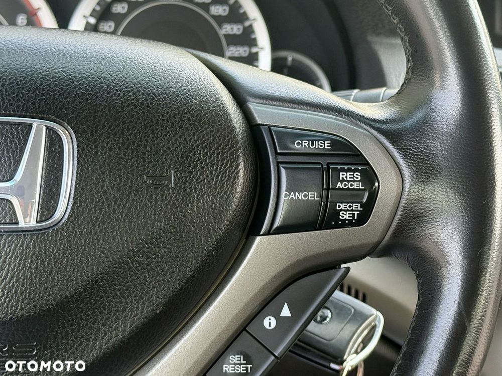 Honda Accord 2.2d Elegance - 10