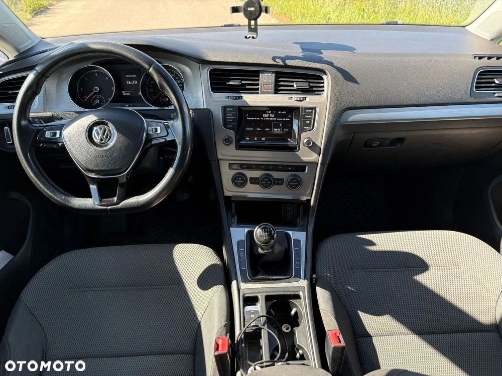 Volkswagen Golf 1.6 TDI Comfortline - 8
