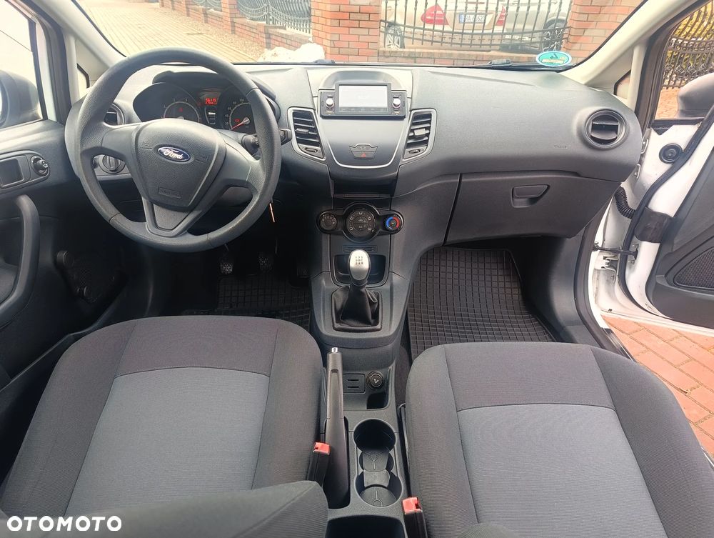 Ford Fiesta 1.25 Trend EU5 - 14