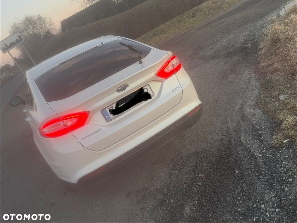 Ford Mondeo - 4