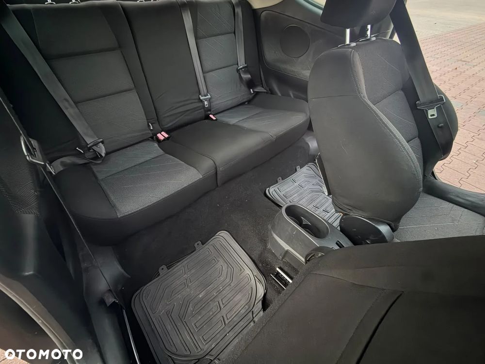 Peugeot 207 2008 photo 5