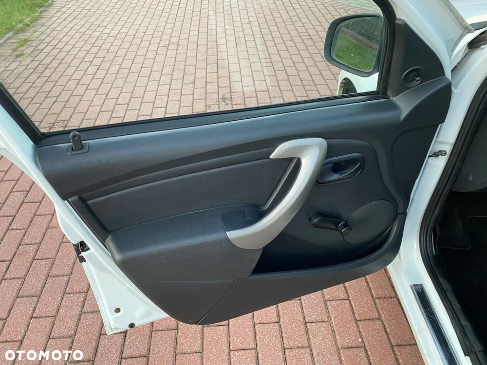 Dacia Sandero 1.2 16V Ambiance - 12