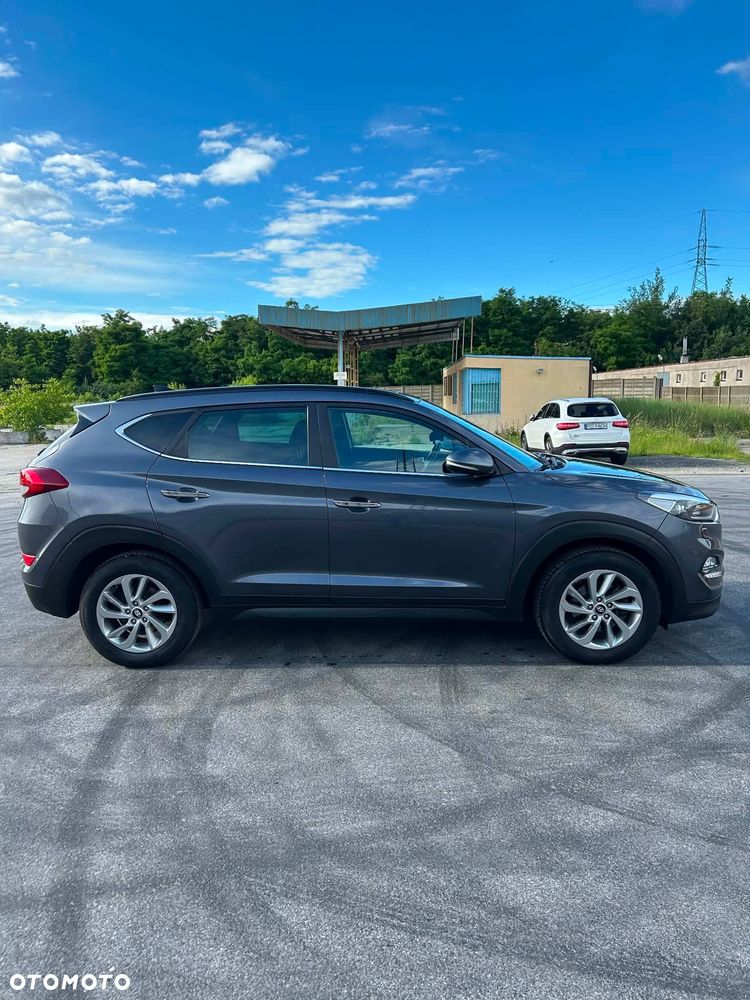 Hyundai Tucson blue 1.7 CRDi 2WD Advantage - 5