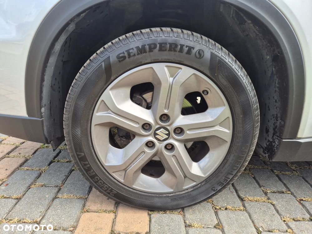 Suzuki Vitara 1.6 (4x4) Allgrip Automatik Comfort - 6