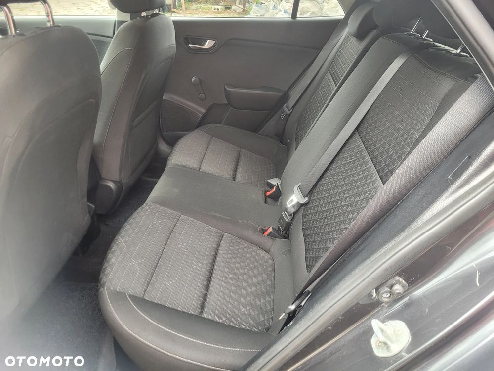 Kia Rio 1.0 T-GDI 100 GT Line - 8