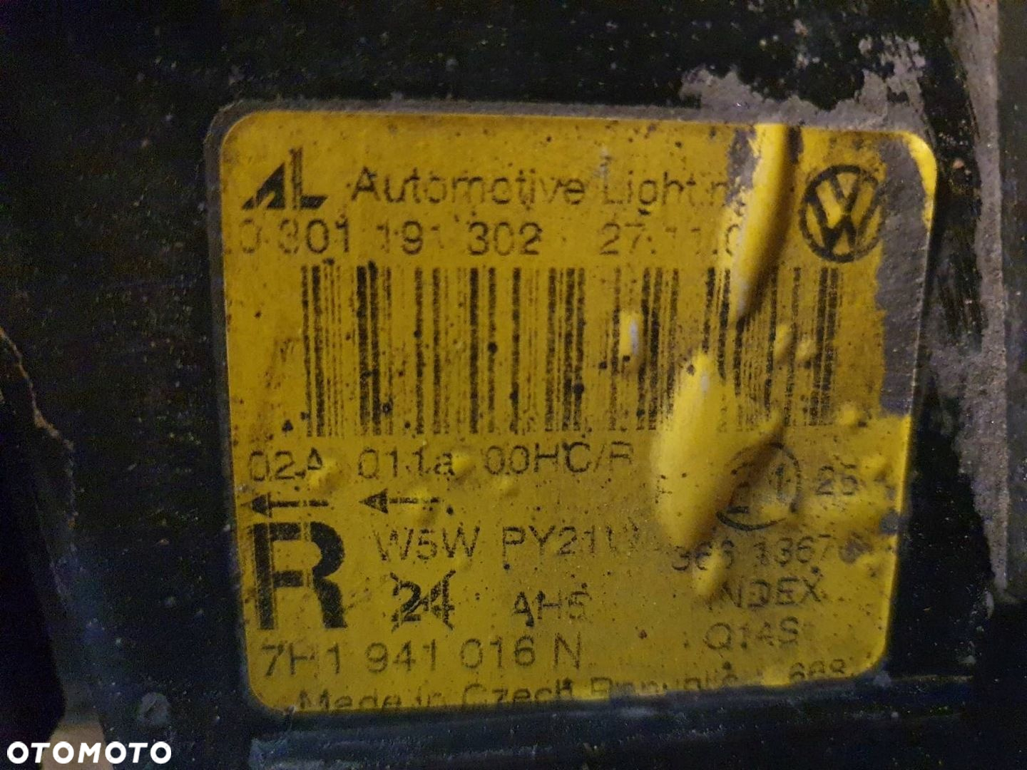 REFLEKTOR L/P VW TRANSPORTER T5 - 7