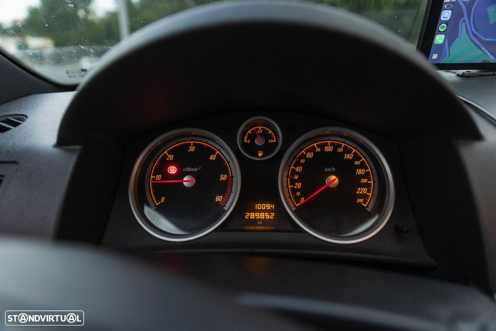 Opel Astra GTC 1.7 CDTI - 9