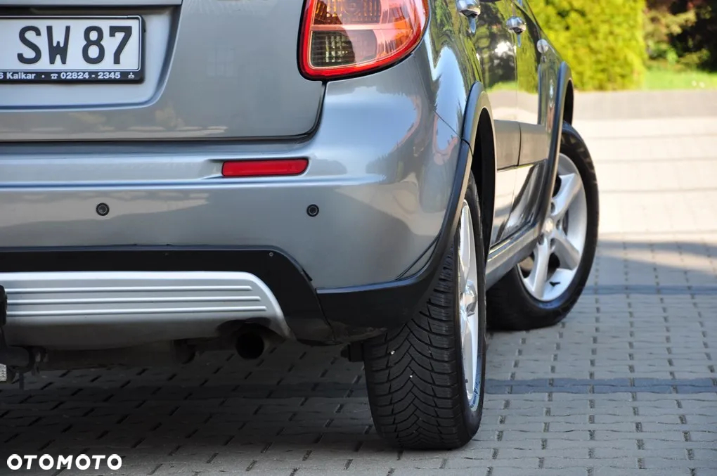 Suzuki SX4 1.9 DDiS DPF 4x2 Comfort - 19
