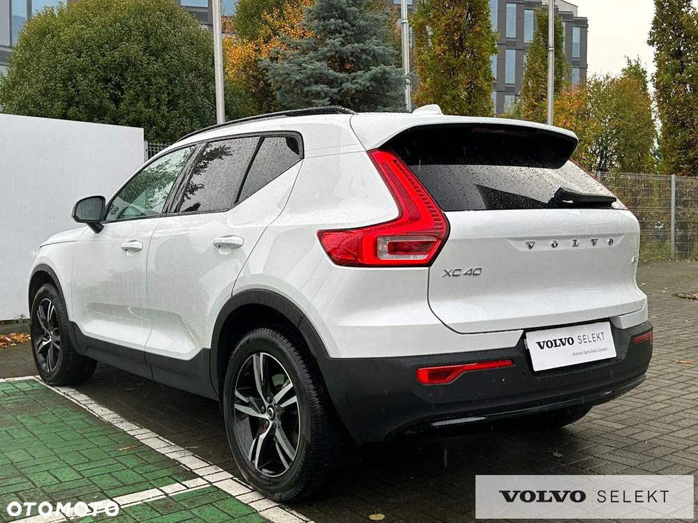Volvo XC 40 - 9