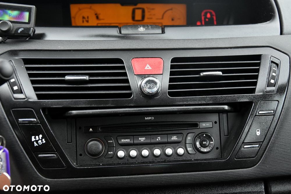 Citroën C4 Picasso 1.6 e-HDi FAP EGS6 Exclusive - 28