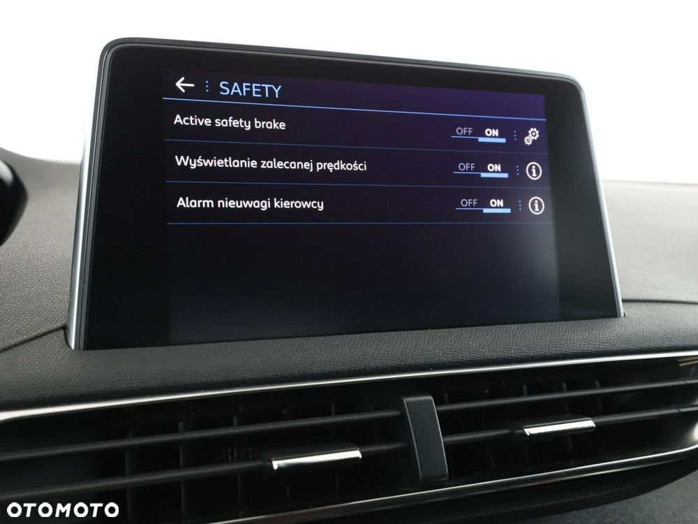 Peugeot 3008 PureTech 180 Stop & Start GPF EAT8 GT - 26