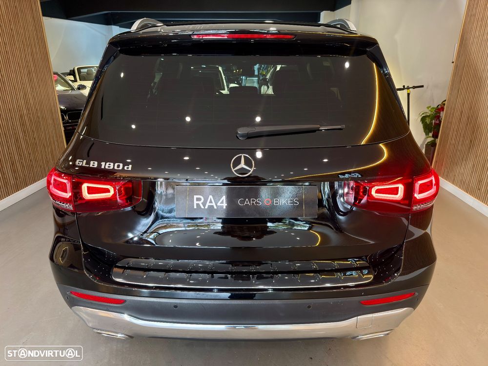 Mercedes-Benz GLB 180 d Style - 25